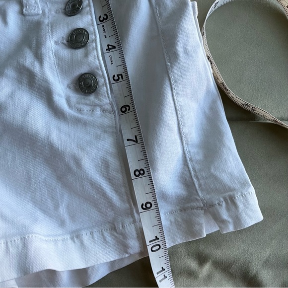 american eagle • multi button shorts - Picture 10 of 10